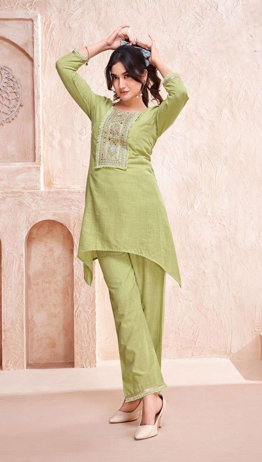Elegant co-ord set with mirror work